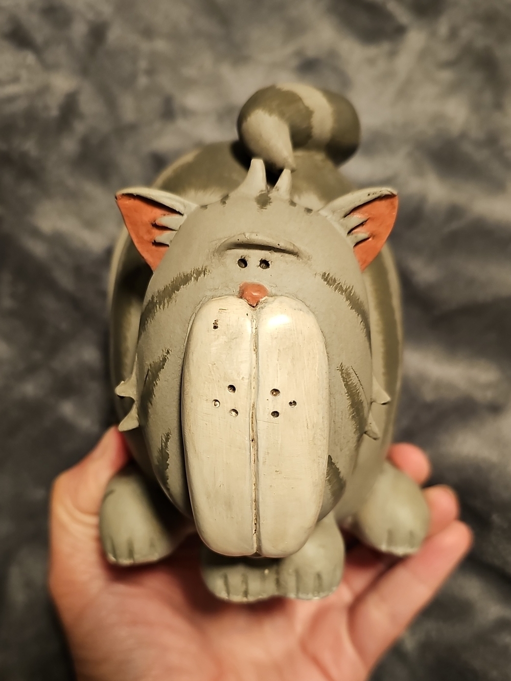 Cat Figurine Decorative Pet Statue - Grey